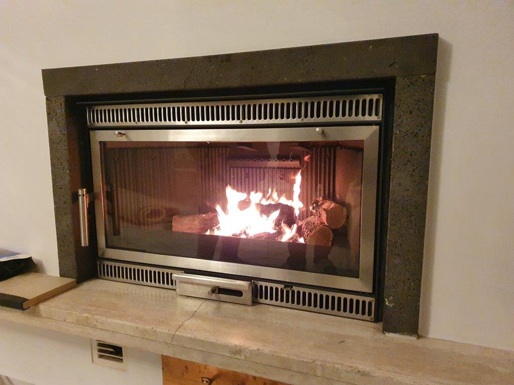 kaminkassette,heizkassette,kamineinsatzoffener kamin,kachelofeneinsatz